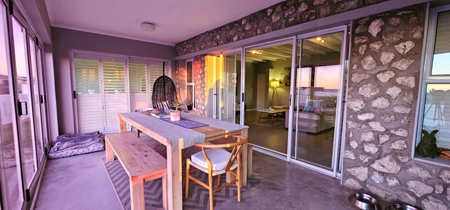 4 Bedroom Property for Sale in Myburgh Park Western Cape